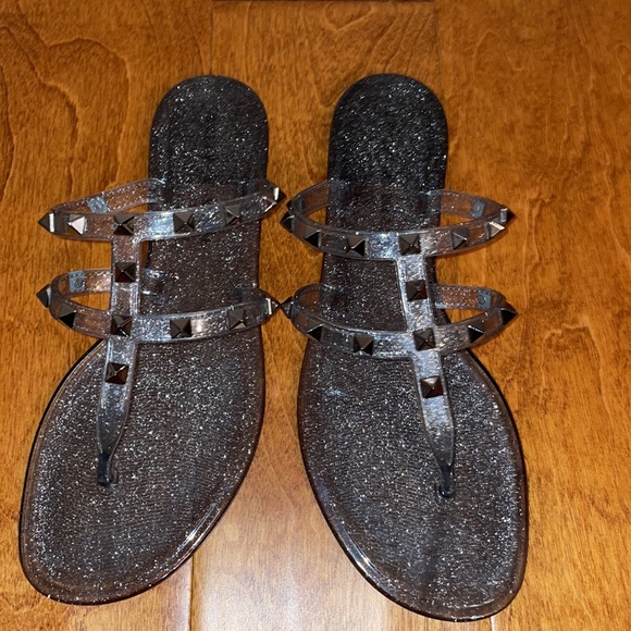 Kelly and Katie Spikes and sparkles sandals - Picture 4 of 5